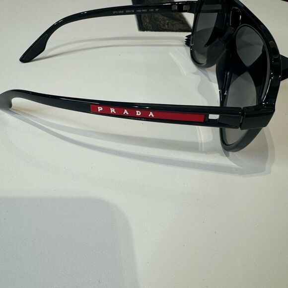 PRADA: LINEA ROSSA PILOT SUNGLASSES - Picture 8 of 8